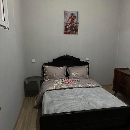 Bina Orbeliantan Apartment Tbilisi Exterior photo