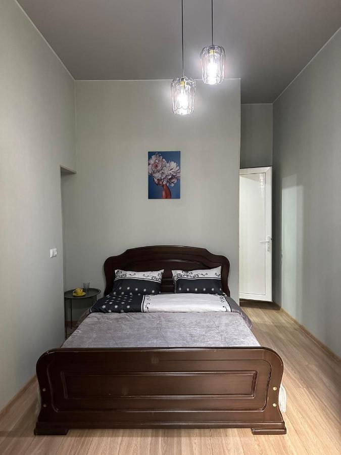 Bina Orbeliantan Apartment Tbilisi Exterior photo